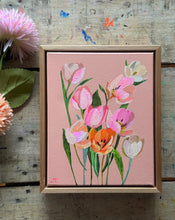 Load image into Gallery viewer, Tulip bouquet
